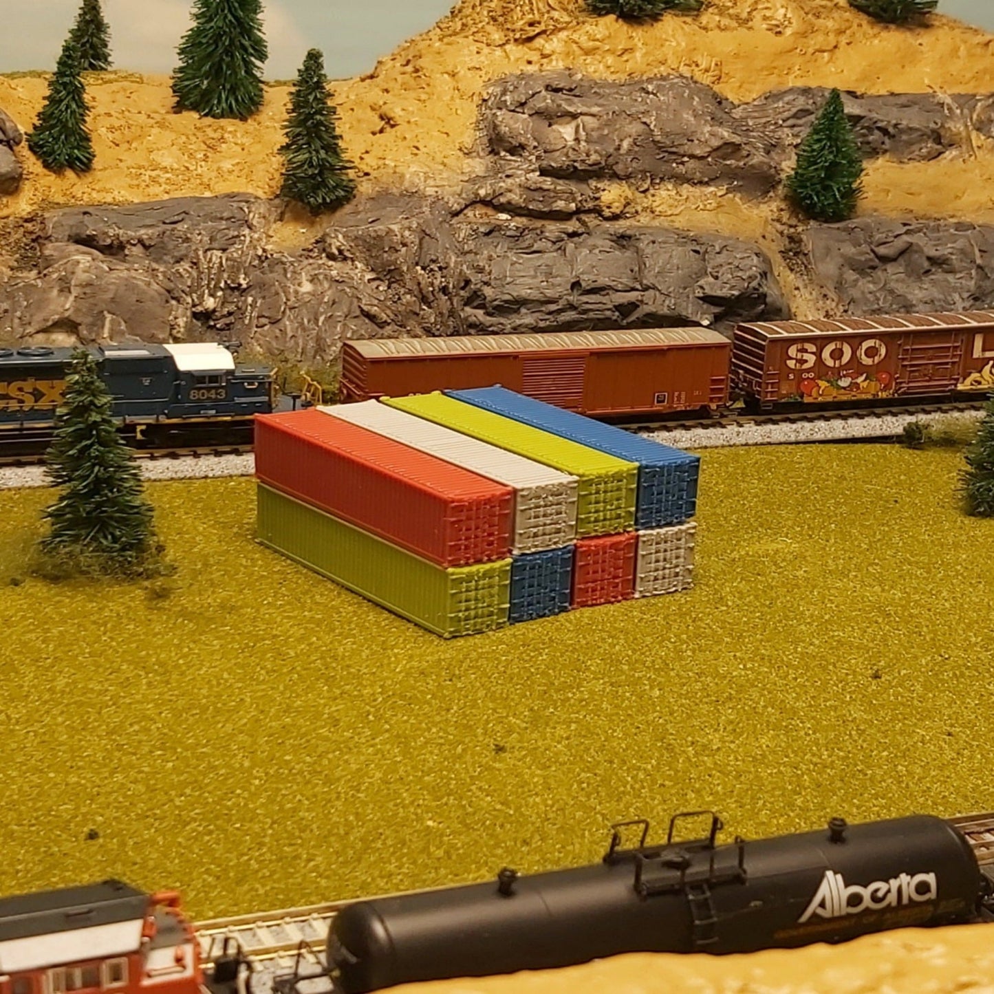 N Scale Deluxe 40' Cargo Containers (Singles)