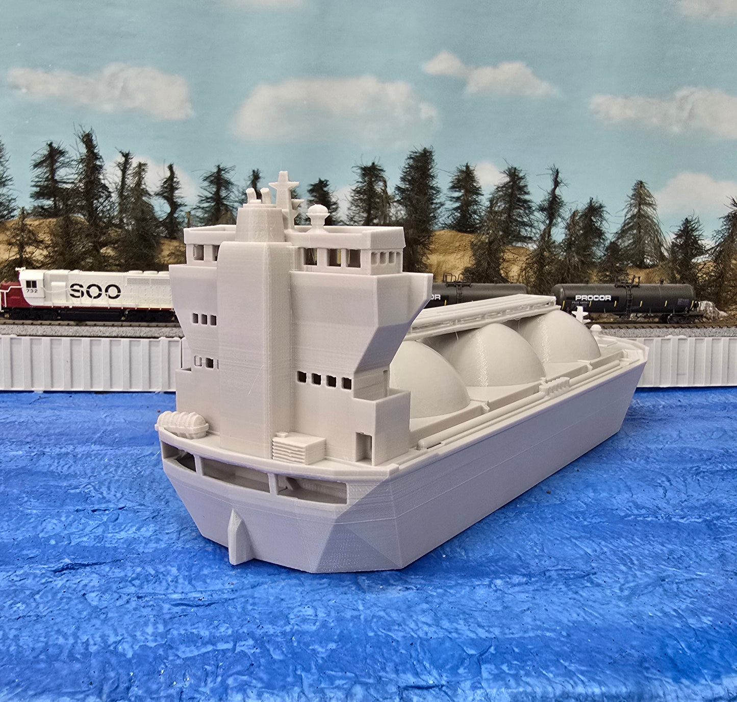 N Scale LNG Transport Ship