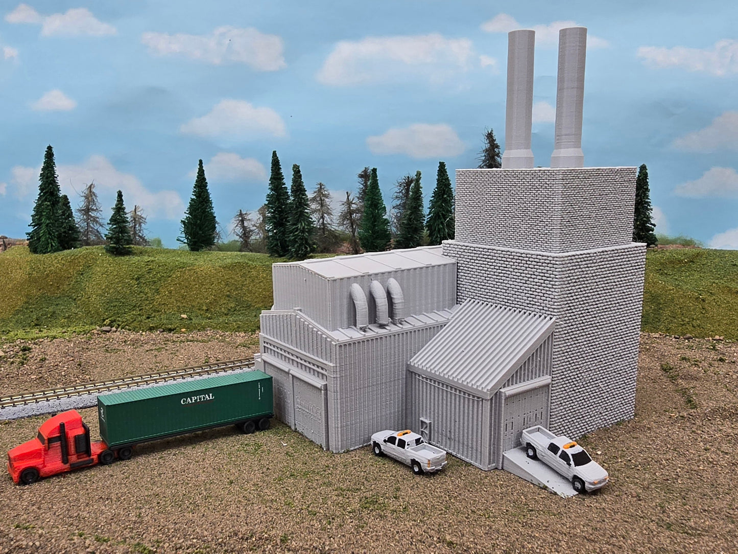 N scale - Oaken Auto Factory