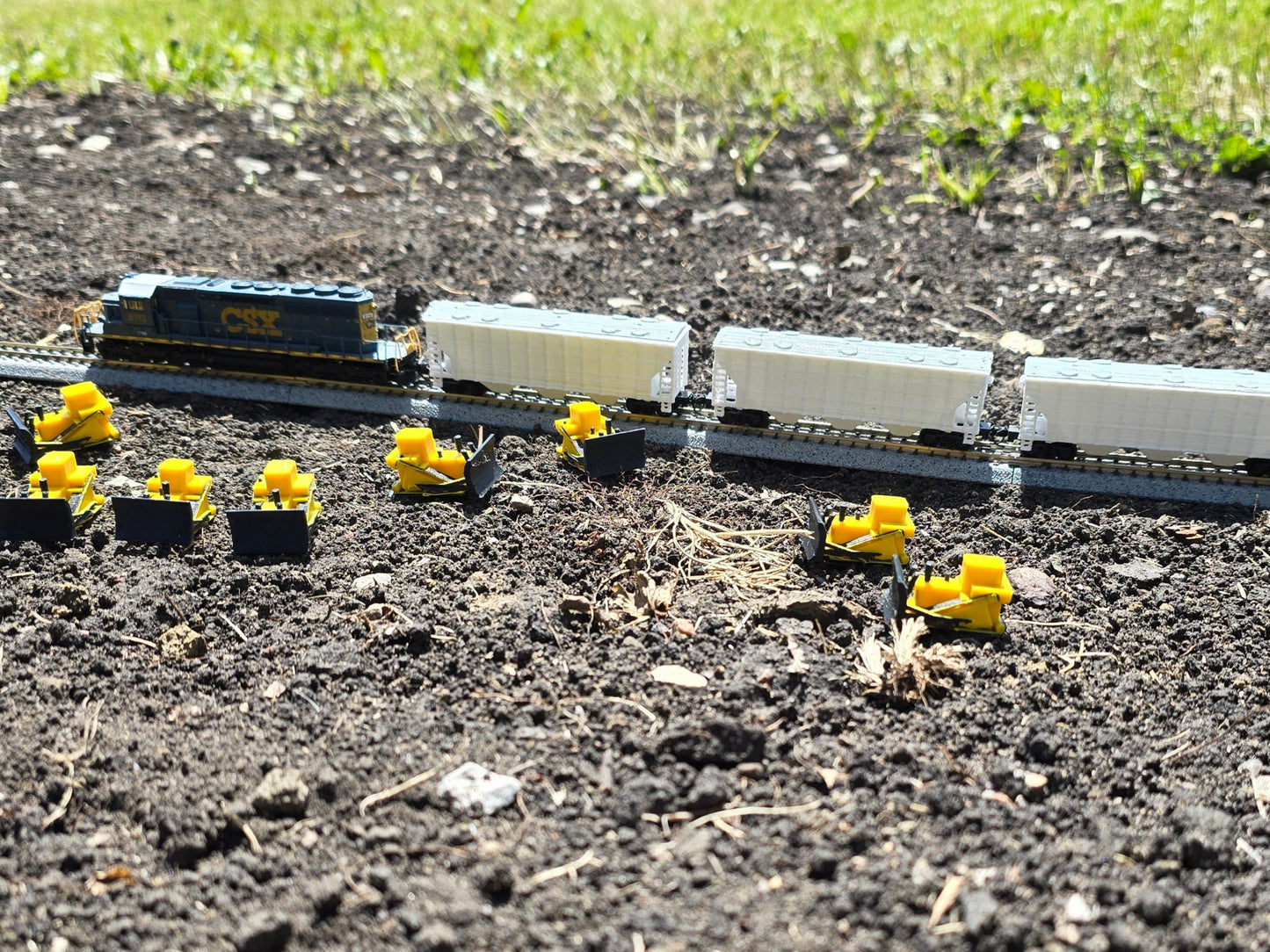 N Scale Dozer 10 pack