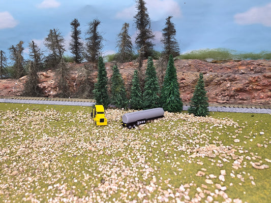 Z Scale tanker truck