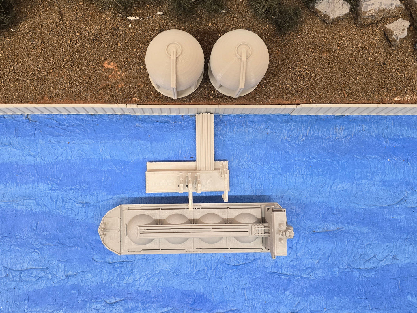 Z Scale LNG Transport Ship