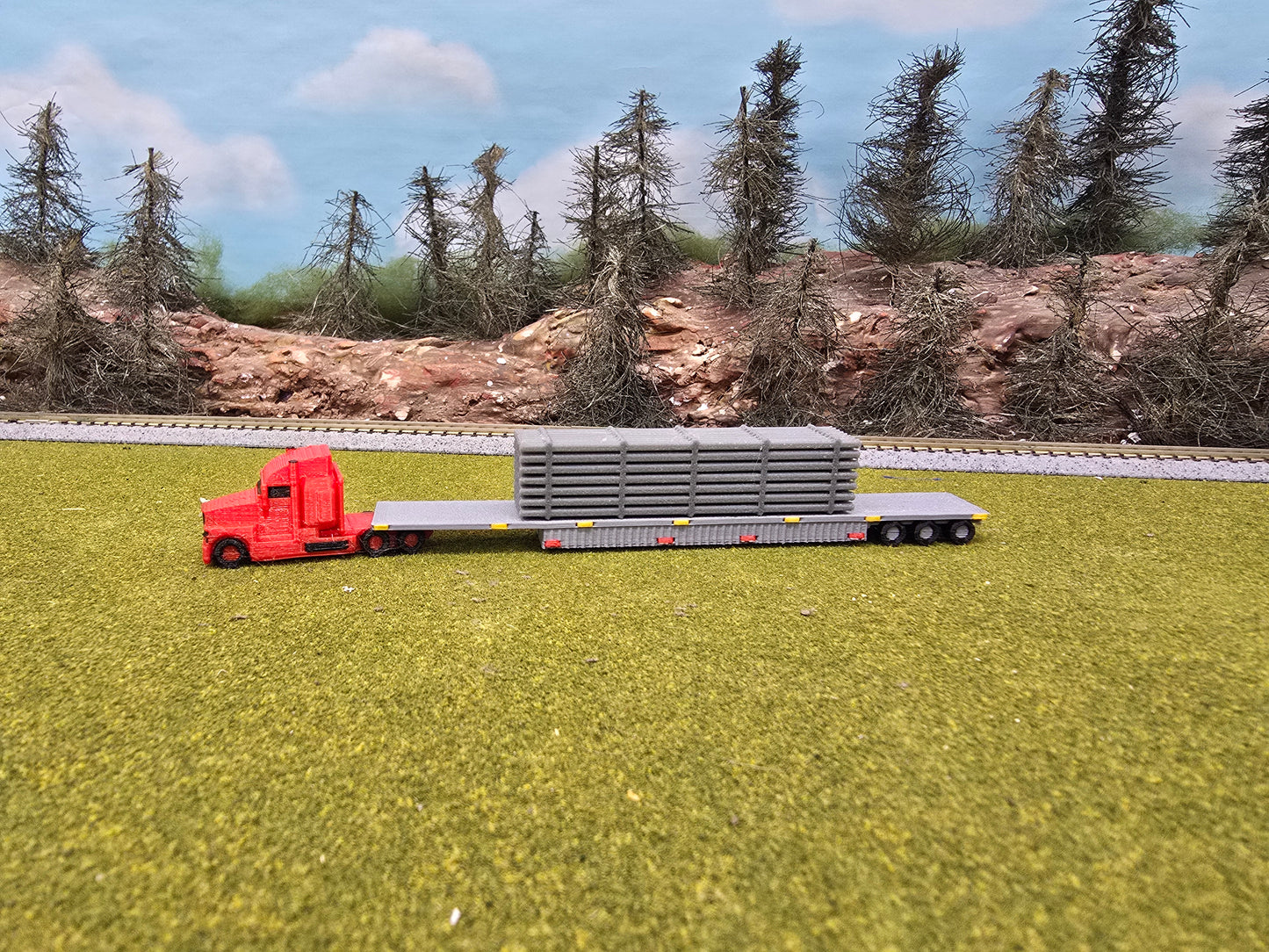 N Scale heavy transport rig